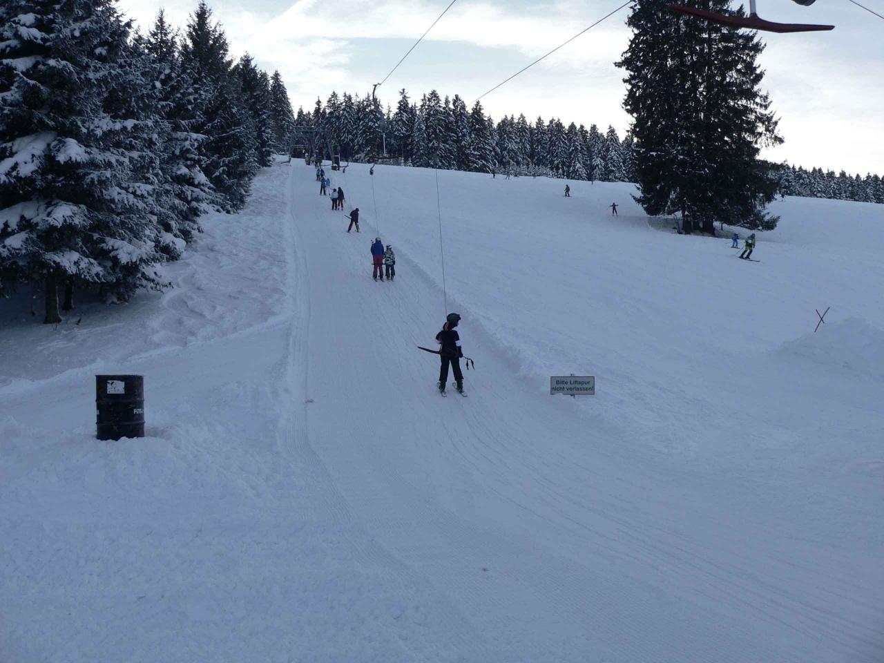 Bügellift Skilift Schlossberg Oberkirnach St. Georgen 